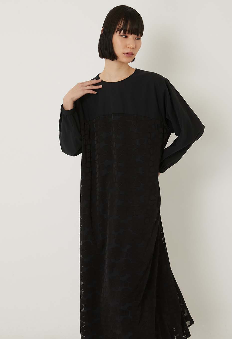 BLUE BLUE JAPAN OPENWORK PATTERN PULLOVER DRESS - BLACK