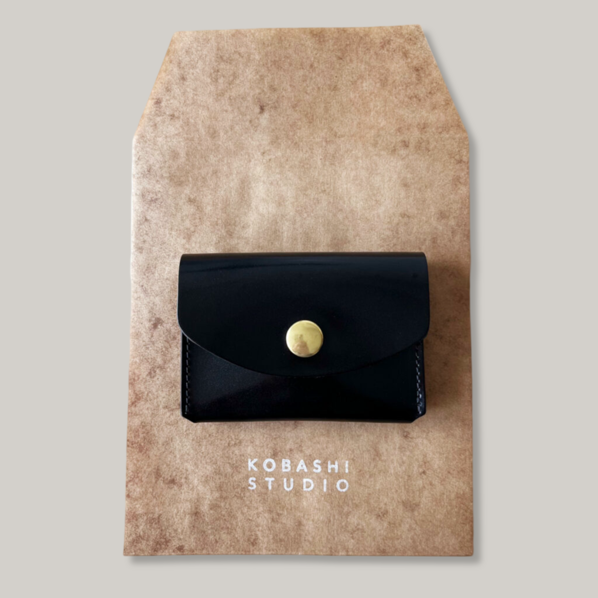 KOBASHI STUDIO CORDOVAN CARD CASE WALLET - BLACK
