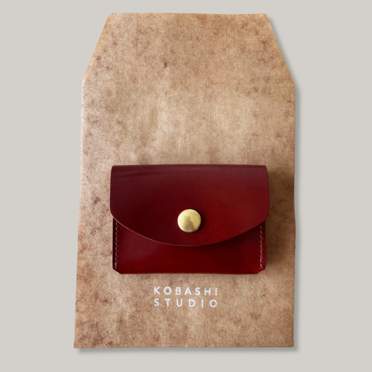 KOBASHI STUDIO CORDOVAN CARD CASE WALLET - RED BROWN