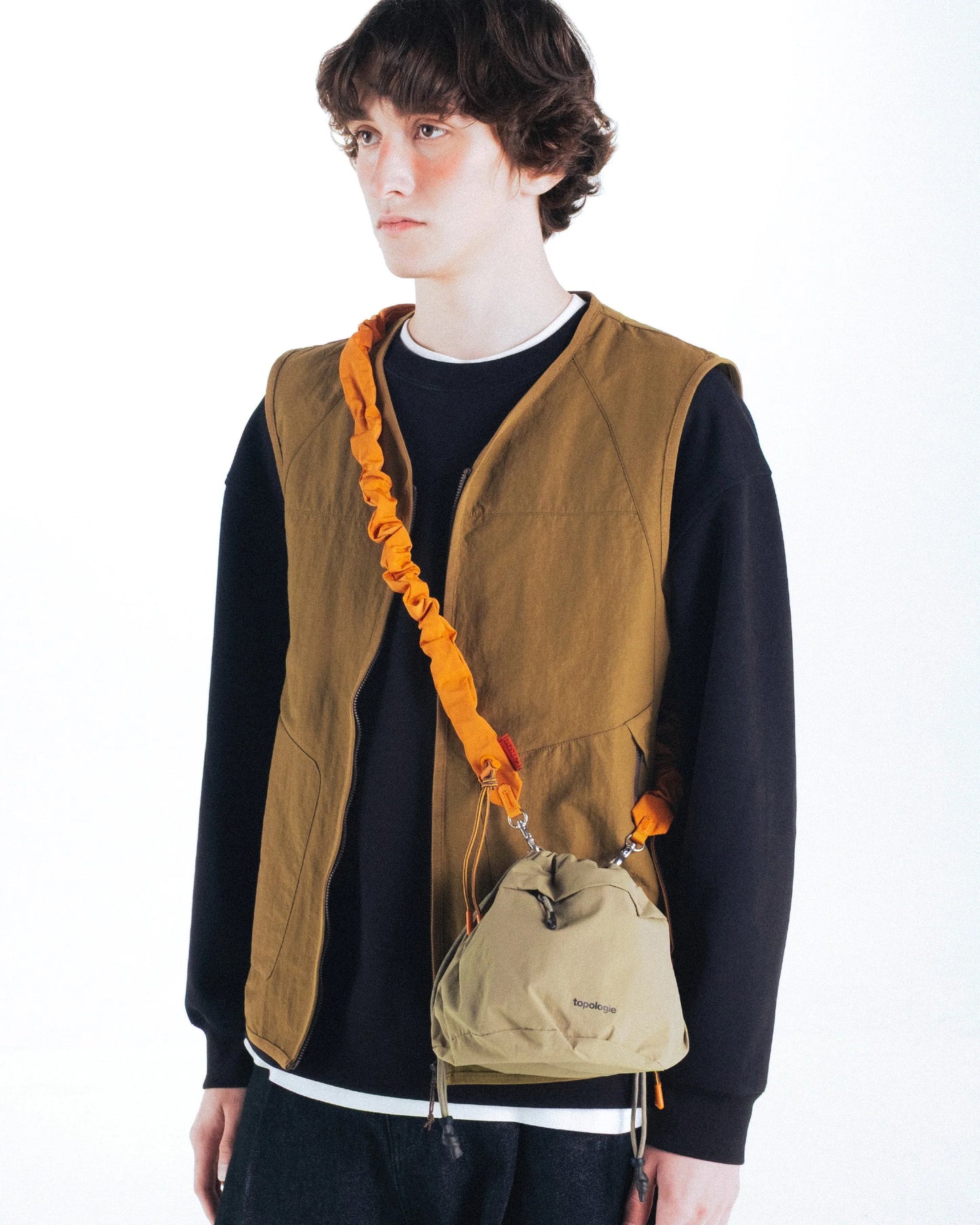 TOPOLOGIE REVERSIBLE BUCKET MOSS PAPERY