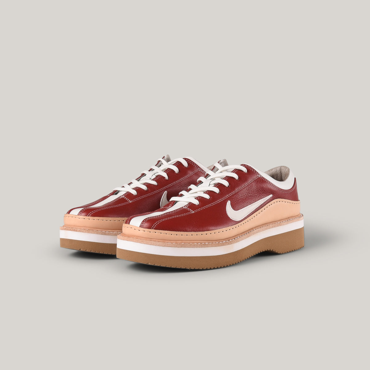 reCONSTRUCTED by SAMUEL FALZONE - NIKE GOLF SP-3 - RED/ WHITE