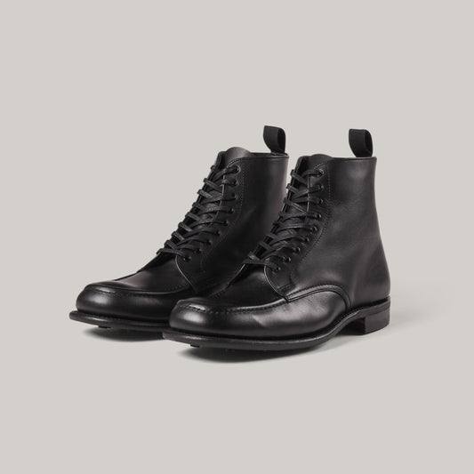 SANDERS BLACK OTTER WAXY APRON BOOT - BLACK