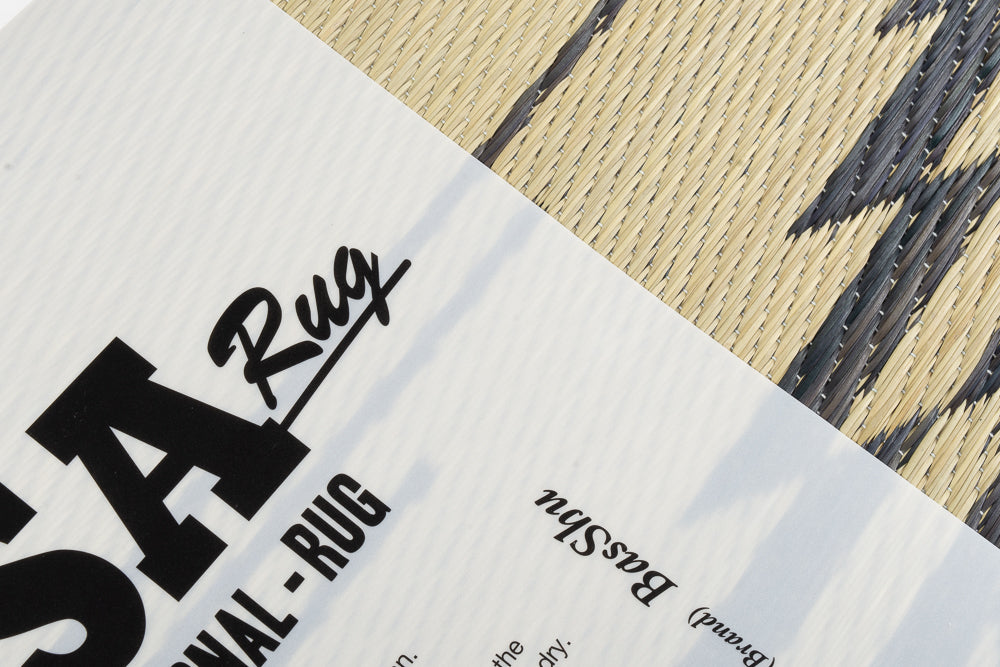 BASSHU IGUSA WOVEN RUG - NATURAL x GRAY