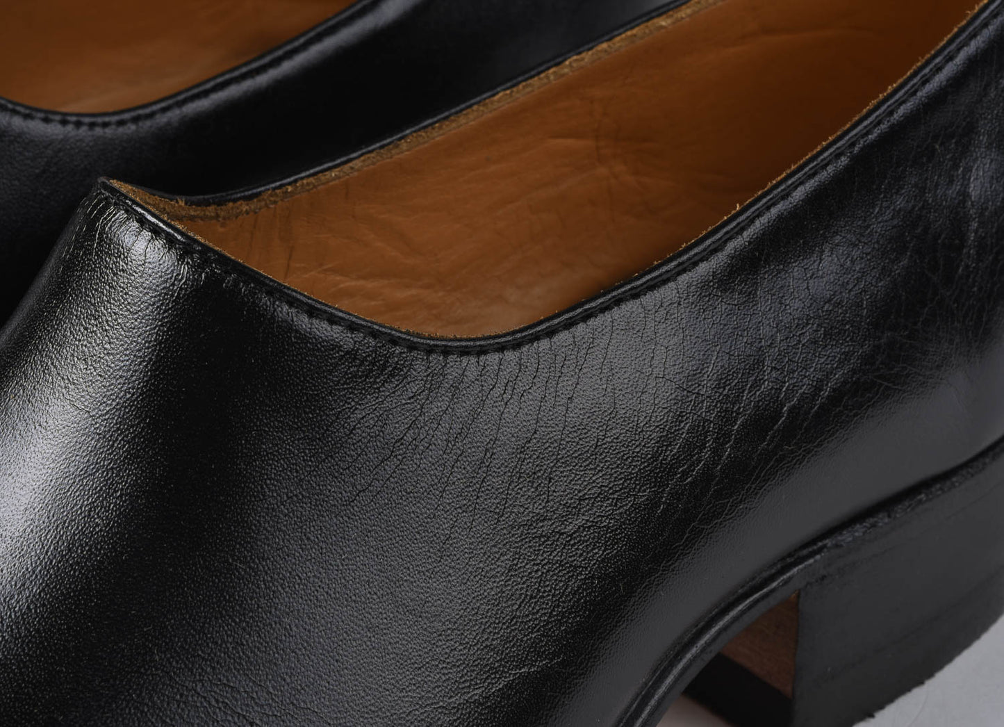 CHAMULA SAARINEN SHOE - BLACK