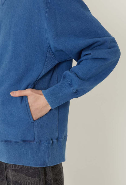 BLUE BLUE JAPAN KNITTED ORGANIC COTTON SWEAT HAND DYED CREW NECK PULLOVER - INDIGO