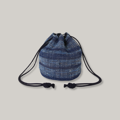 BLUE BLUE JAPAN SAKIORI DRAWSTRING POUCH - INDIGO