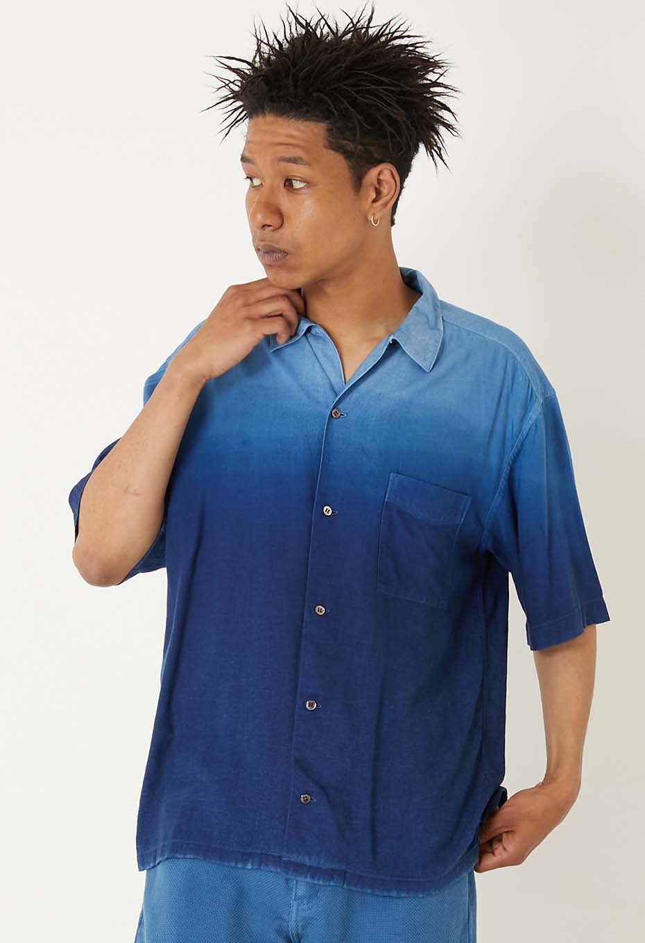 BLUE BLUE JAPAN INDIGO HAND DYED GRADATION LINEN SS SHIRT