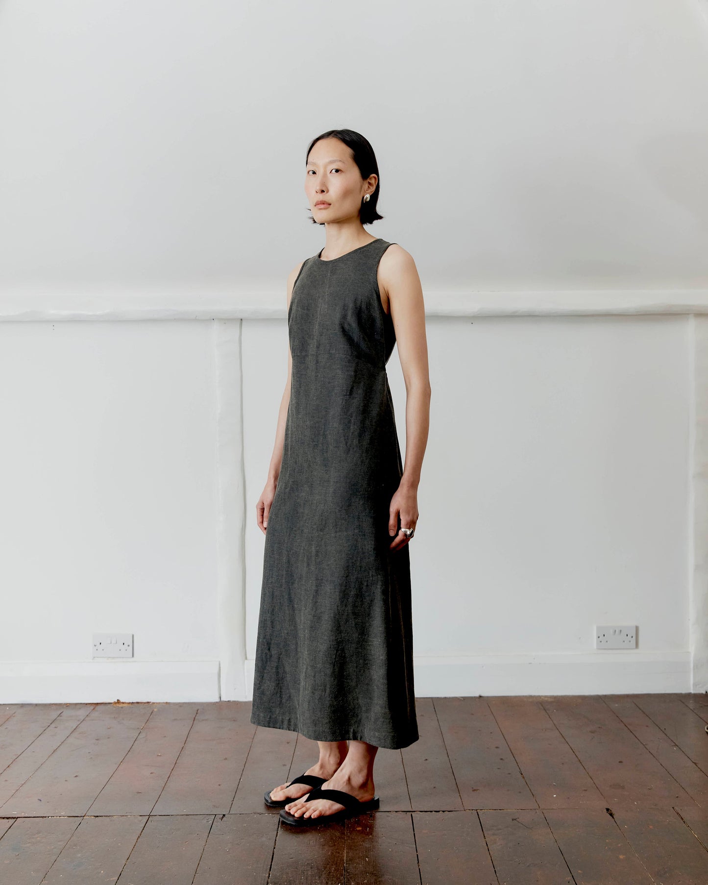 CAWLEY JAPANESE COTTON LINEN DYED BACK ERIKA DRESS - BLACK