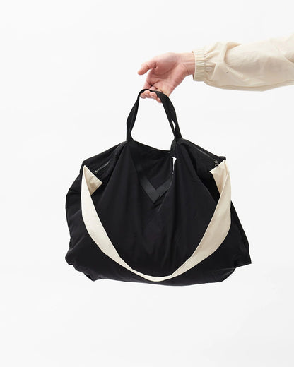 WORKS AND DAYS -  SLING BAG - BLACK