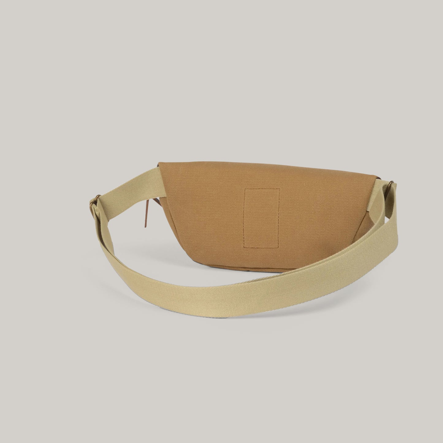 BLEU DE CHAUFFE NEW BEAT BELT BAG - CAMEL