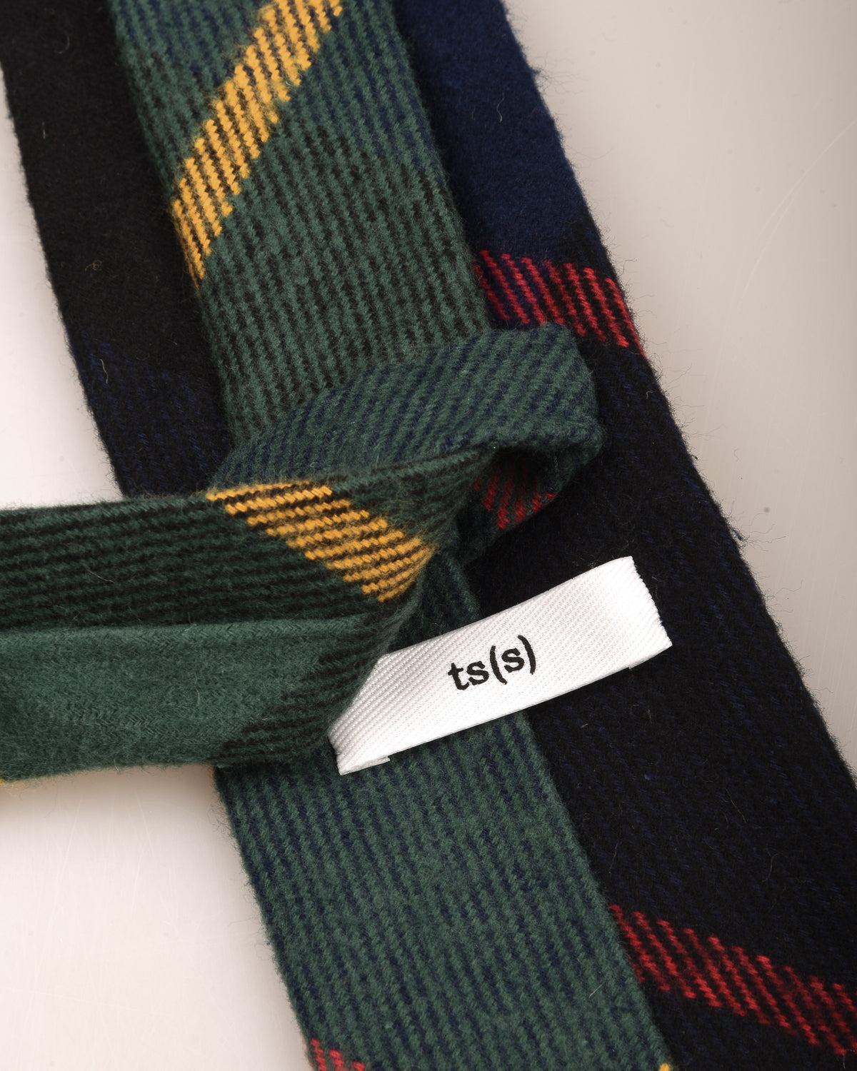 TS(S) LARGE TARTAN PLAID NECK TIE - NAVY