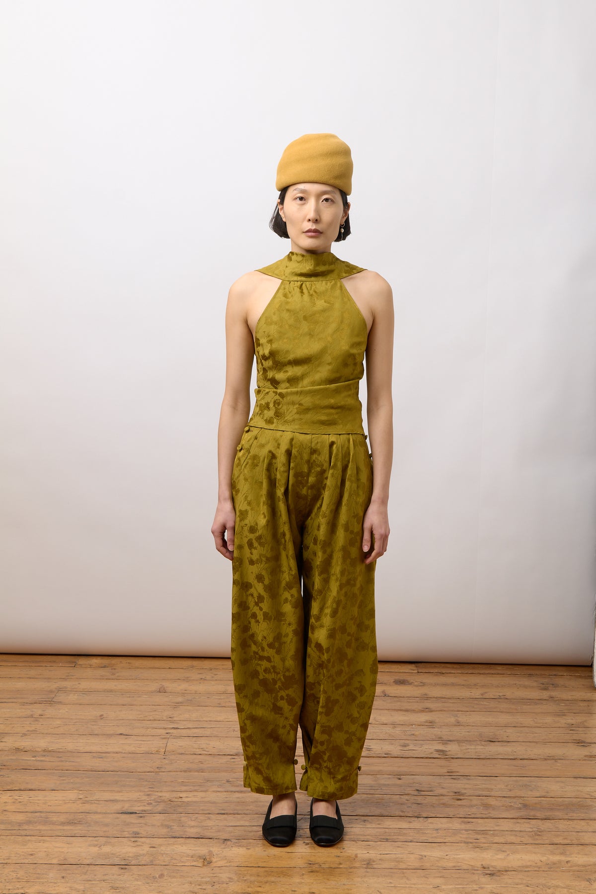 CAWLEY FLORAL JACQUARD BARBARA PLEATED TROUSER - GOLDEN OCHRE