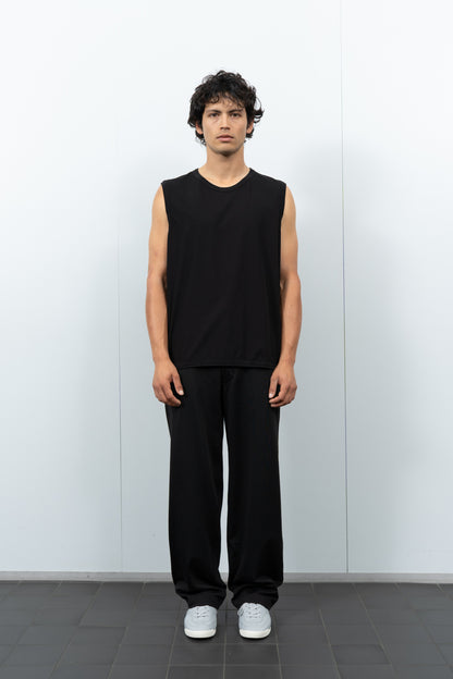 LADY WHITE CO. SLEEVELESS TEE - BLACK