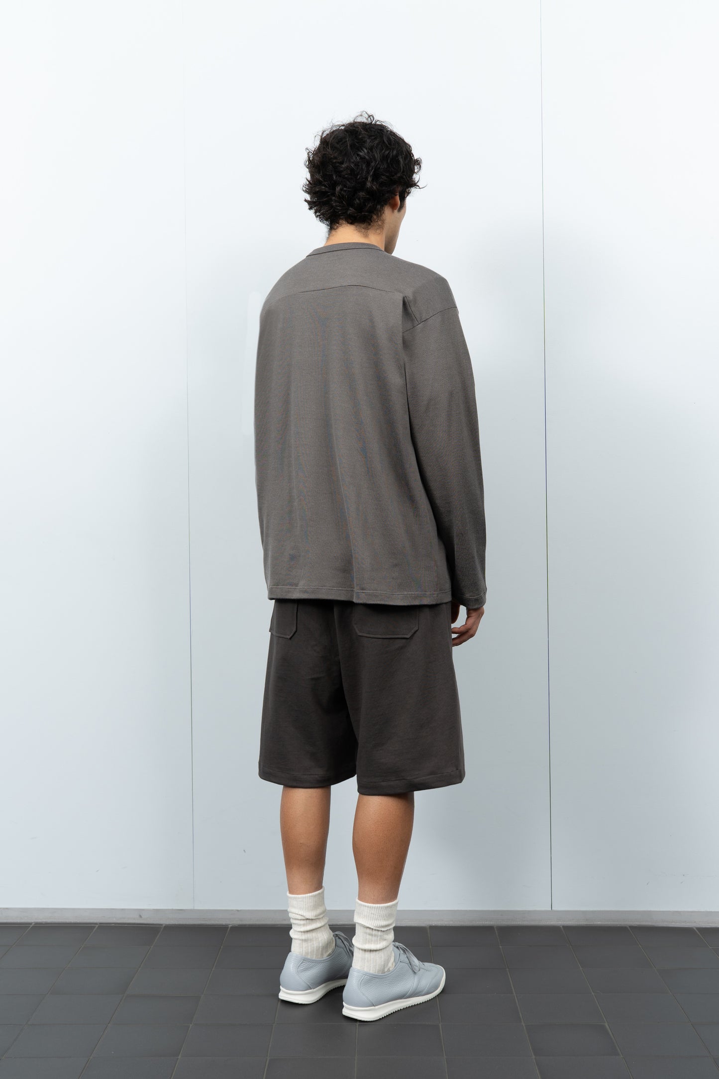 LADY WHITE CO. L/S FOOTBALL T-SHIRT - GREY OLIVE
