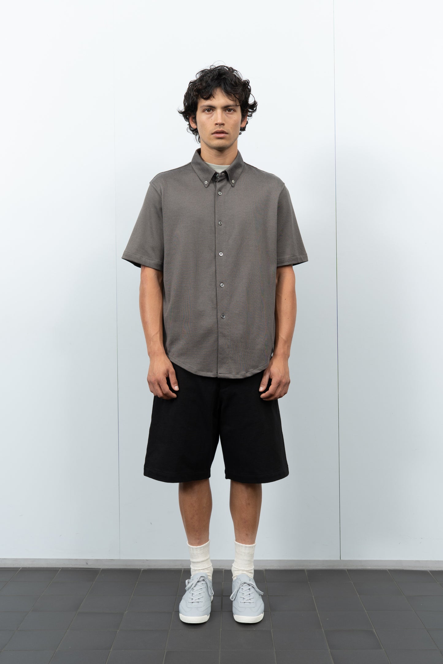LADY WHITE CO. SS JERSEY BUTTON DOWN - GREY OLIVE