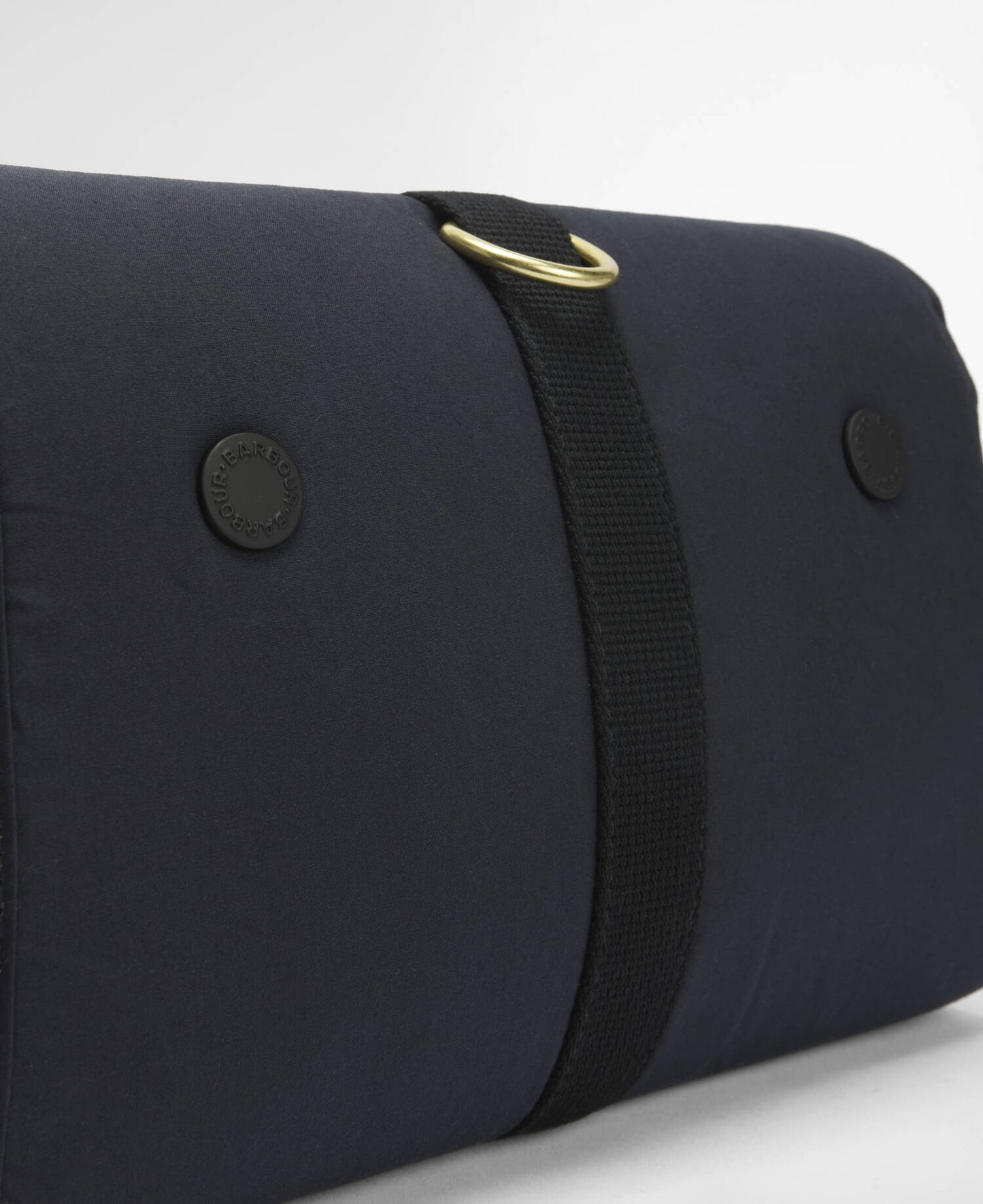 BARBOUR TRANSPORT HANGING WASH BAG - NAVY