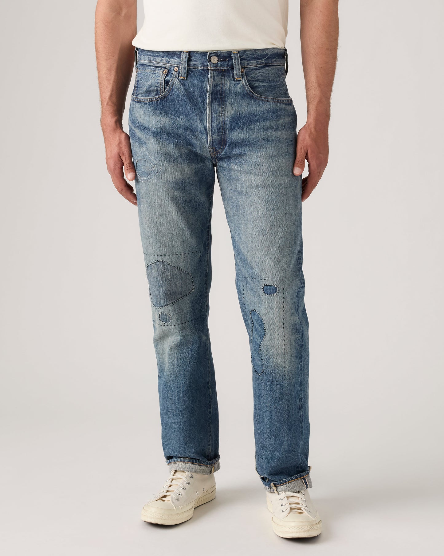 LEVI'S VINTAGE CLOTHING 1947 501 JEANS - HOLCOMB