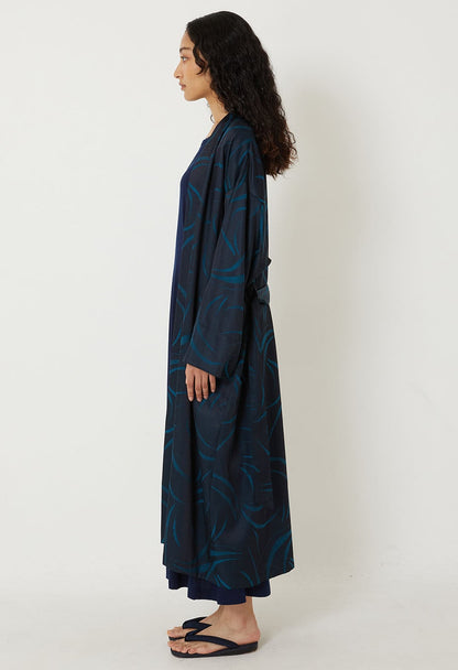 BLUE BLUE JAPAN WOMEN'S MEBUKI SATIN HAORI JACKET - DARK NAVY