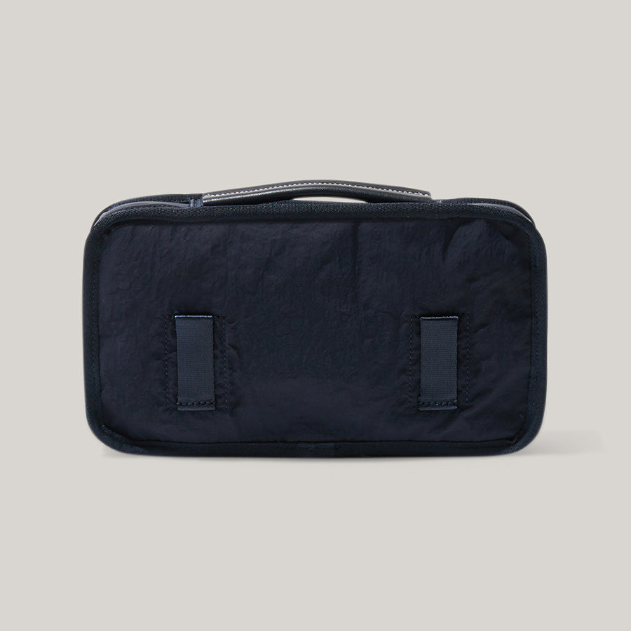 BLANKOF PASSPORT CASE 11 - NAVY