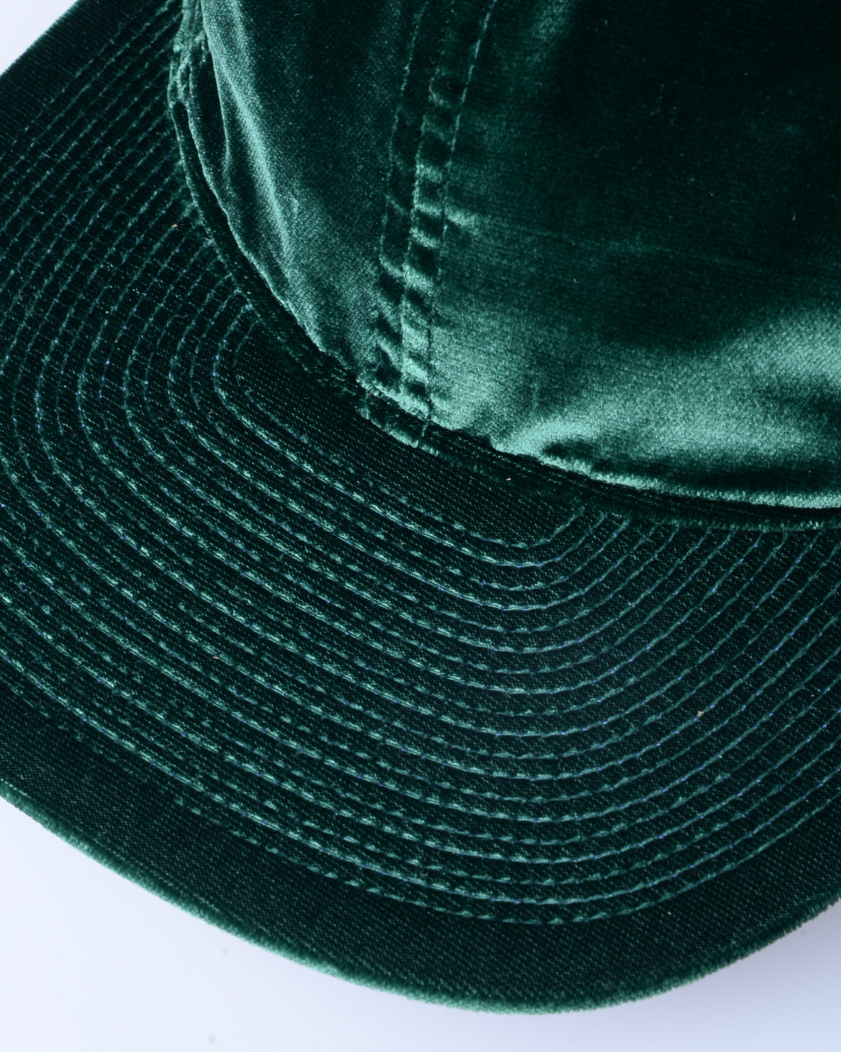 POTEN VELVET CAP - EMERALD GREEN