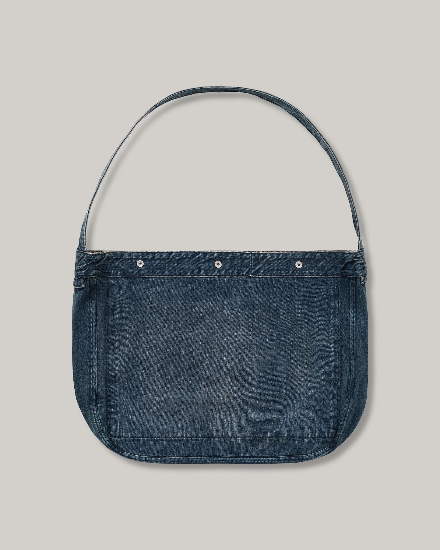 KNICKERBOCKER DENIM PAPERBOY BAG - VINTAGE WASH