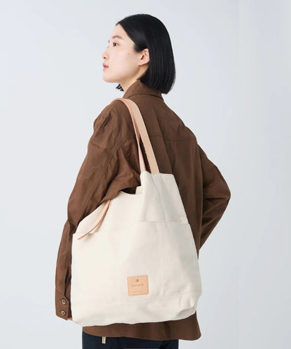 SNOW PEAK MIDDLE HAND BAG - IVORY