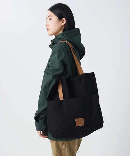 SNOW PEAK MIDDLE HAND BAG - BLACK