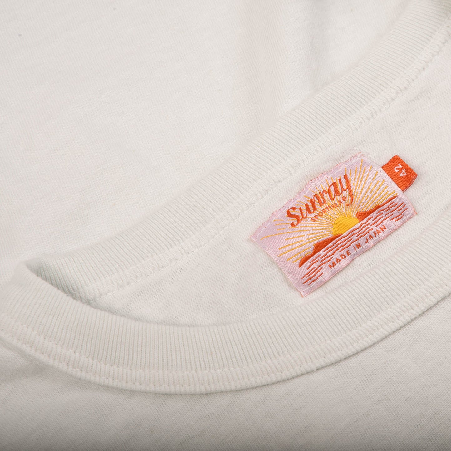 SUNRAY SPORTSWEAR HALEIWA SS TSHIRT - OFF WHITE