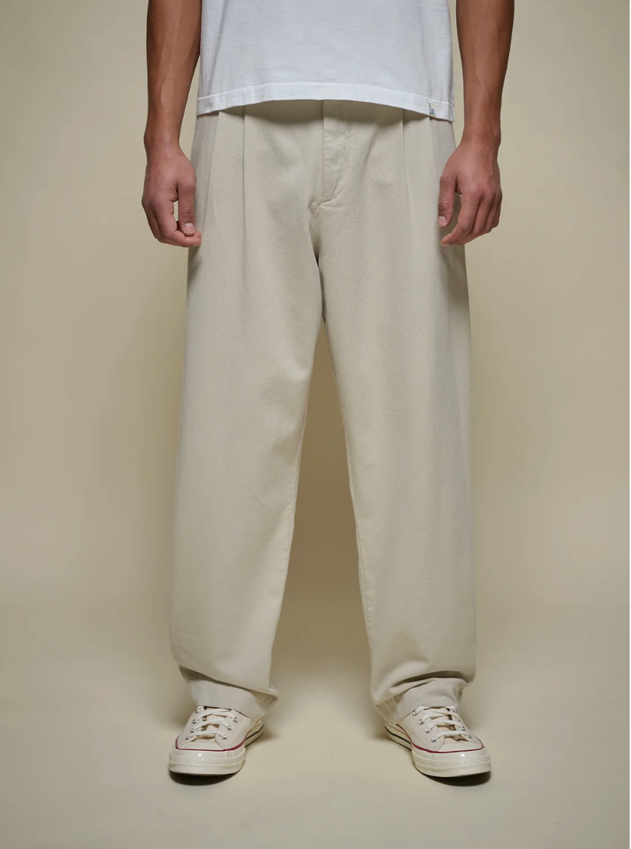 MERZ B. SCHWANEN RIDER01T PLEATED TWILL PANTS - CHALK