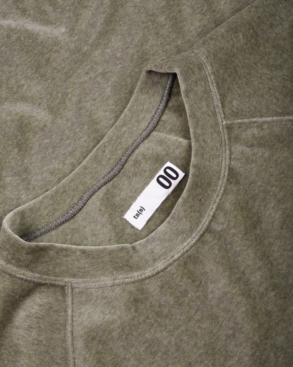 TS(S) VELOUR JERSEY/ VELVET TRIMMED CREW NECK SHIRT - OLIVE