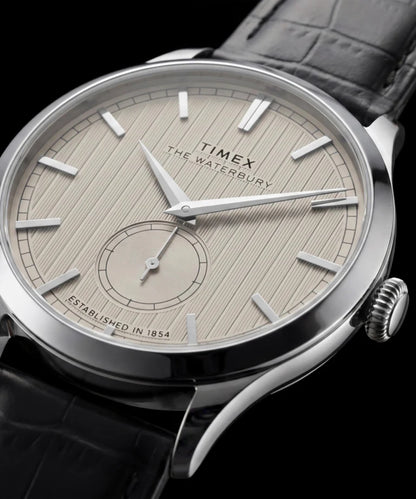 TIMEX WATERBURY CLASSIC 39MM - SILVER -  BLACK LEATHER STRAP
