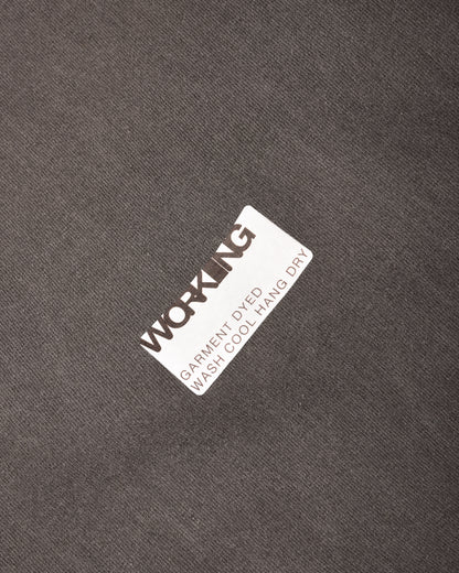 WORKING SHORT SLEEVE STICKER T - SHALE