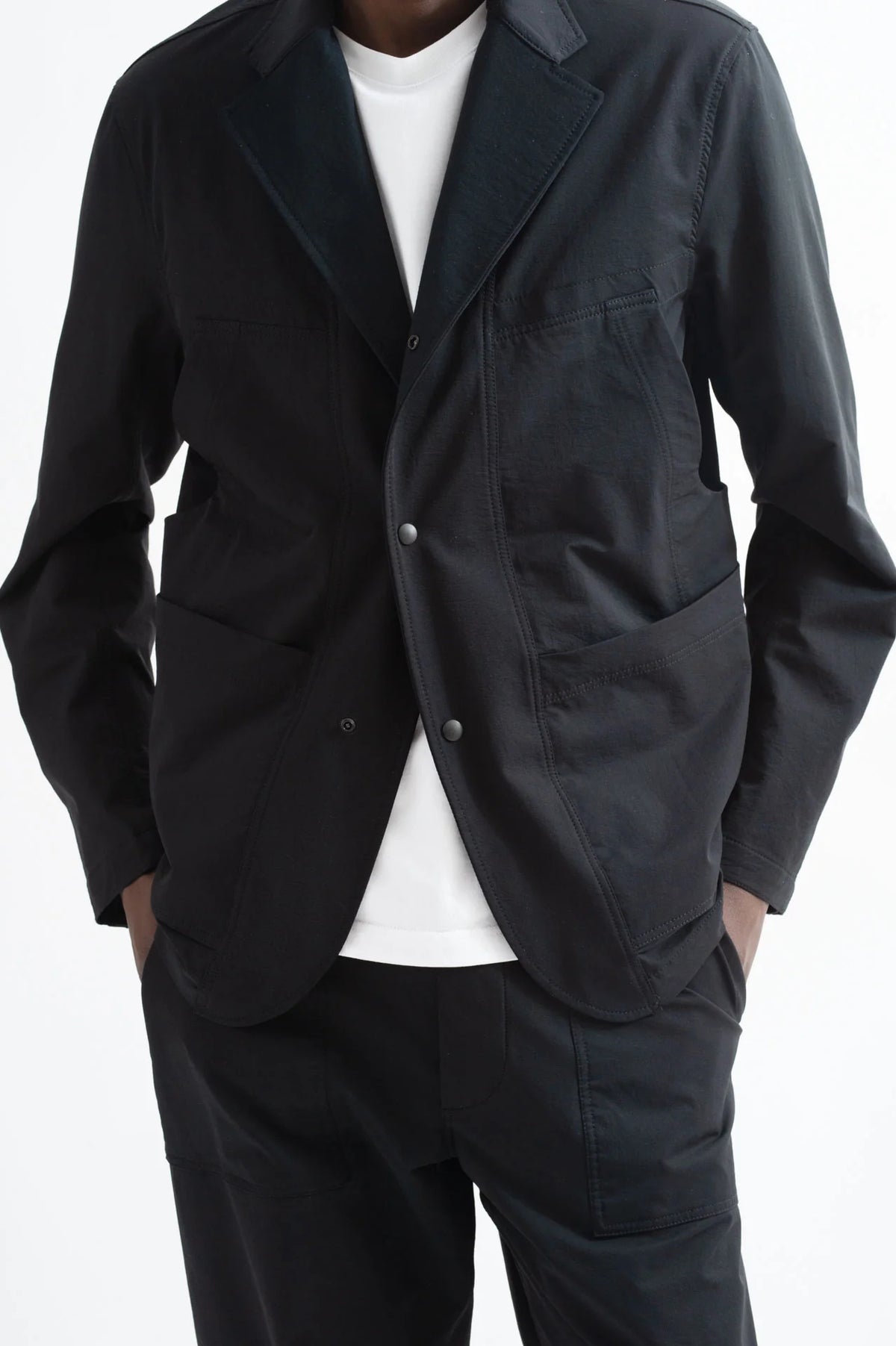 WORKS AND DAYS - 2 WAY WORKING JACKET - BLACK