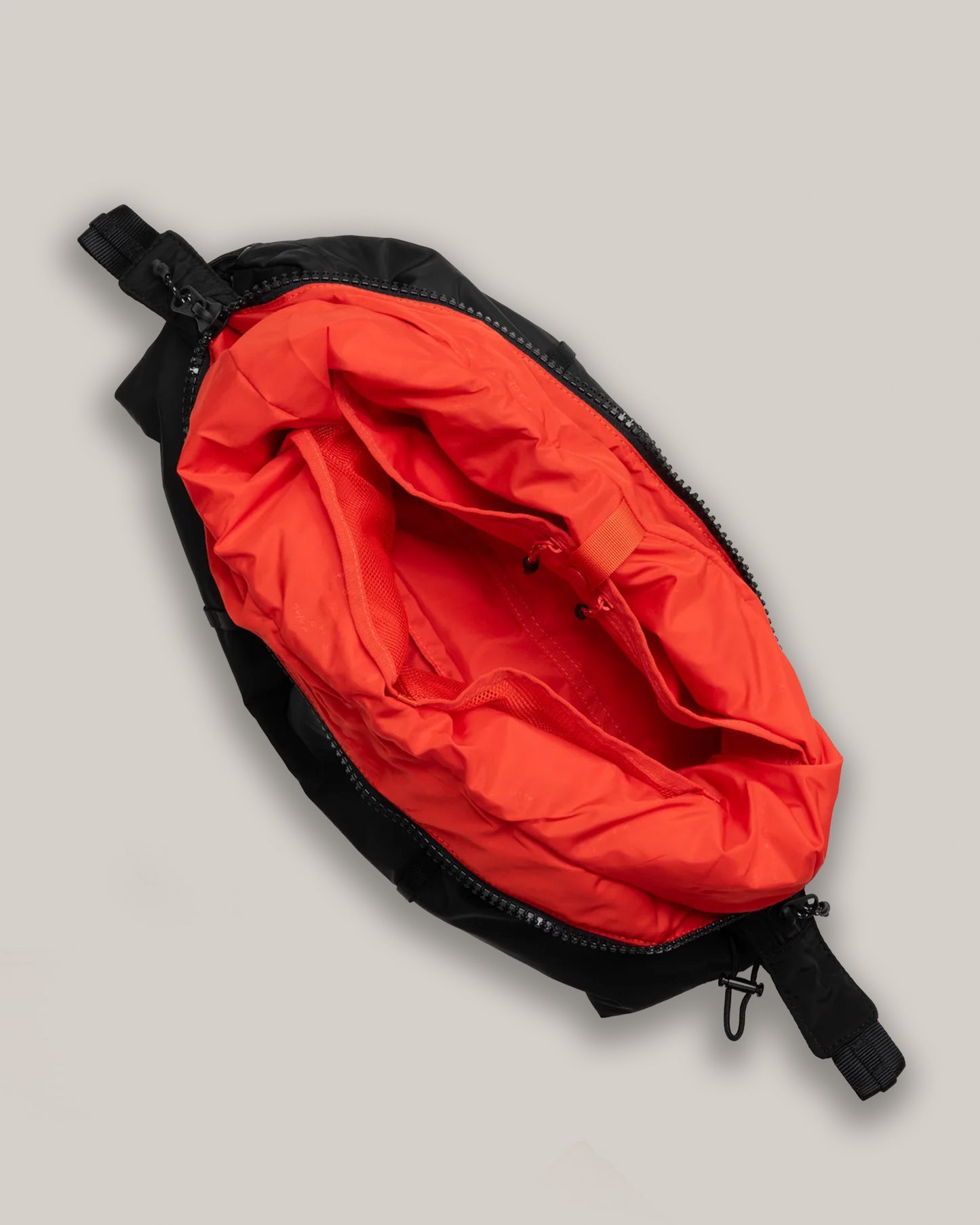 TOPOLOGIE CLOUD HOBO MEDIUM BLACK TECH SATEEN