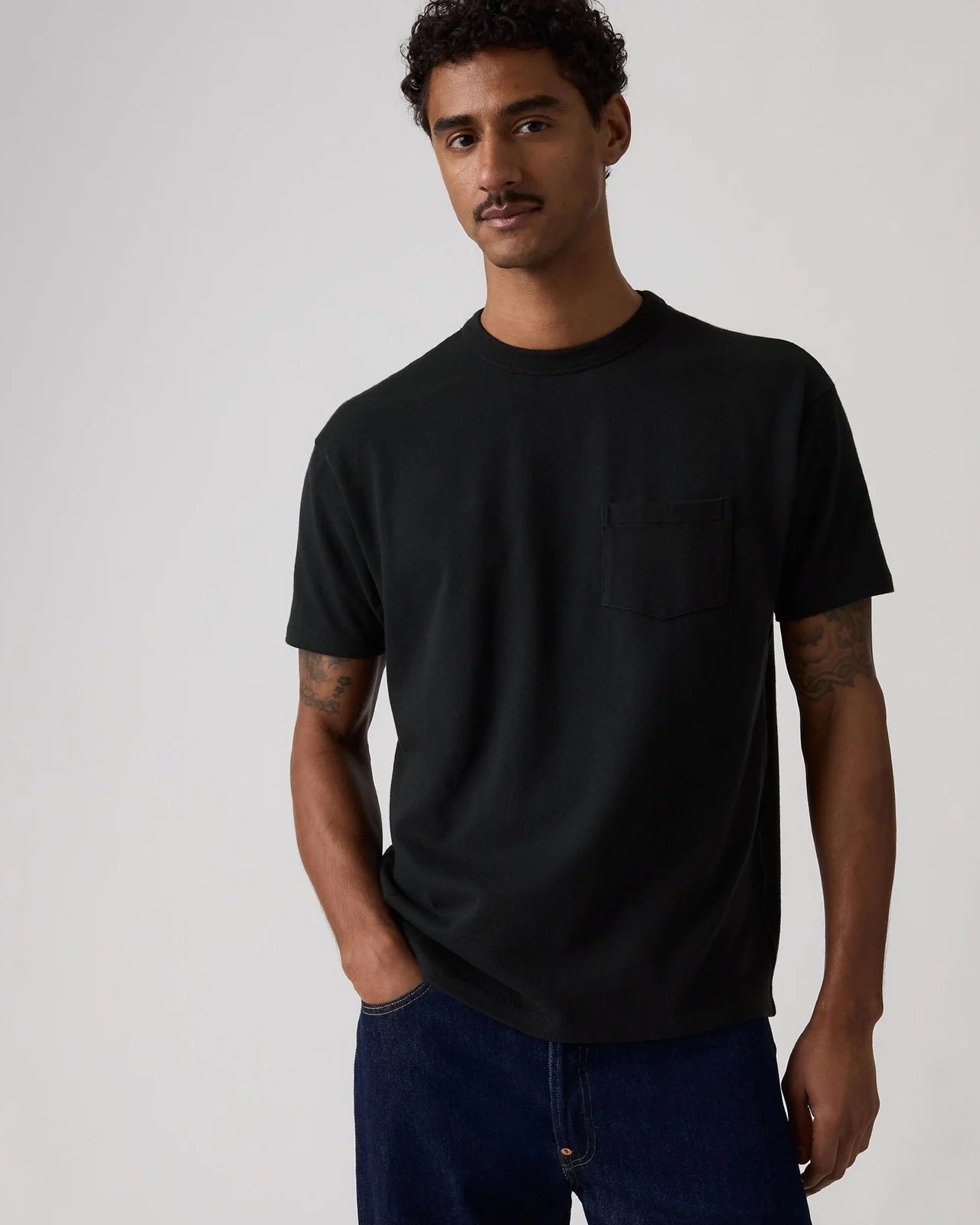 LEVI'S VINTAGE CLOTHING 1960's CASUAL TEE - JET BLACK