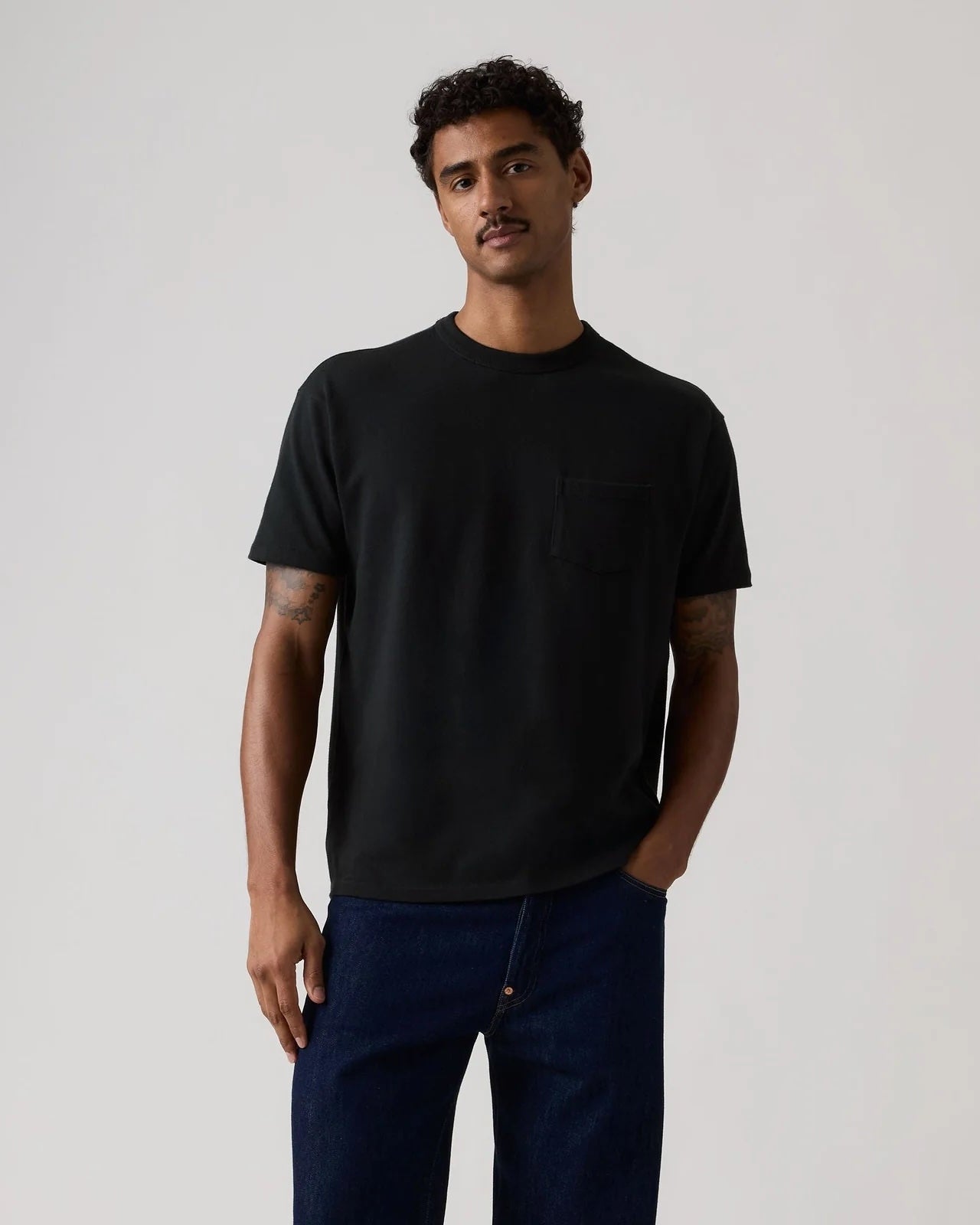 LEVI'S VINTAGE CLOTHING 1960's CASUAL TEE - JET BLACK