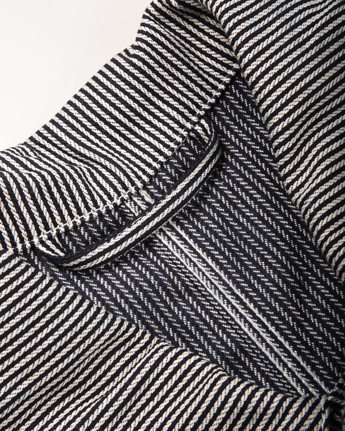 BLUE BLANKET JEANS J10  RAILROAD JACKET - INDIGO HICKORY STRIPE