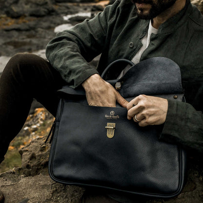 BLEU DE CHAUFFE ZEPPO BUSINESS BAG - NAVY BLUE