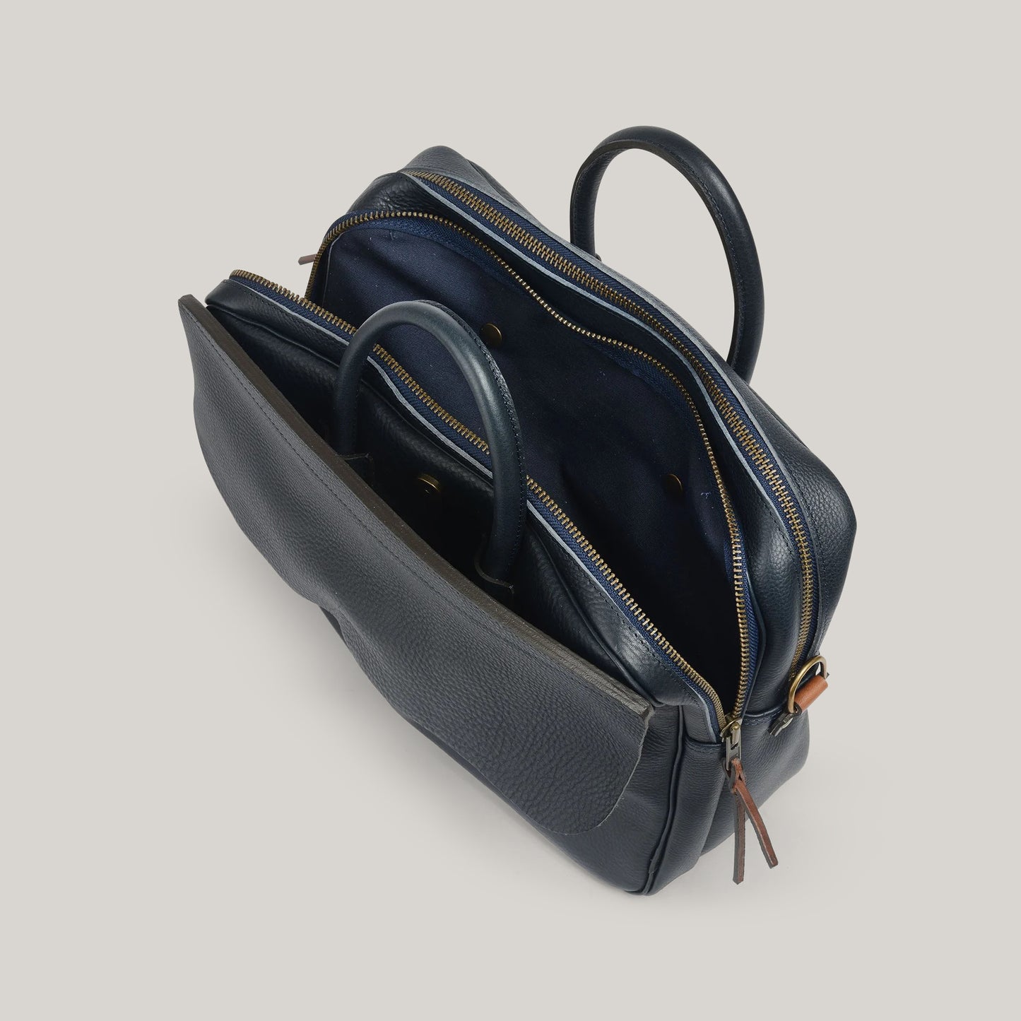 BLEU DE CHAUFFE ZEPPO BUSINESS BAG - NAVY BLUE