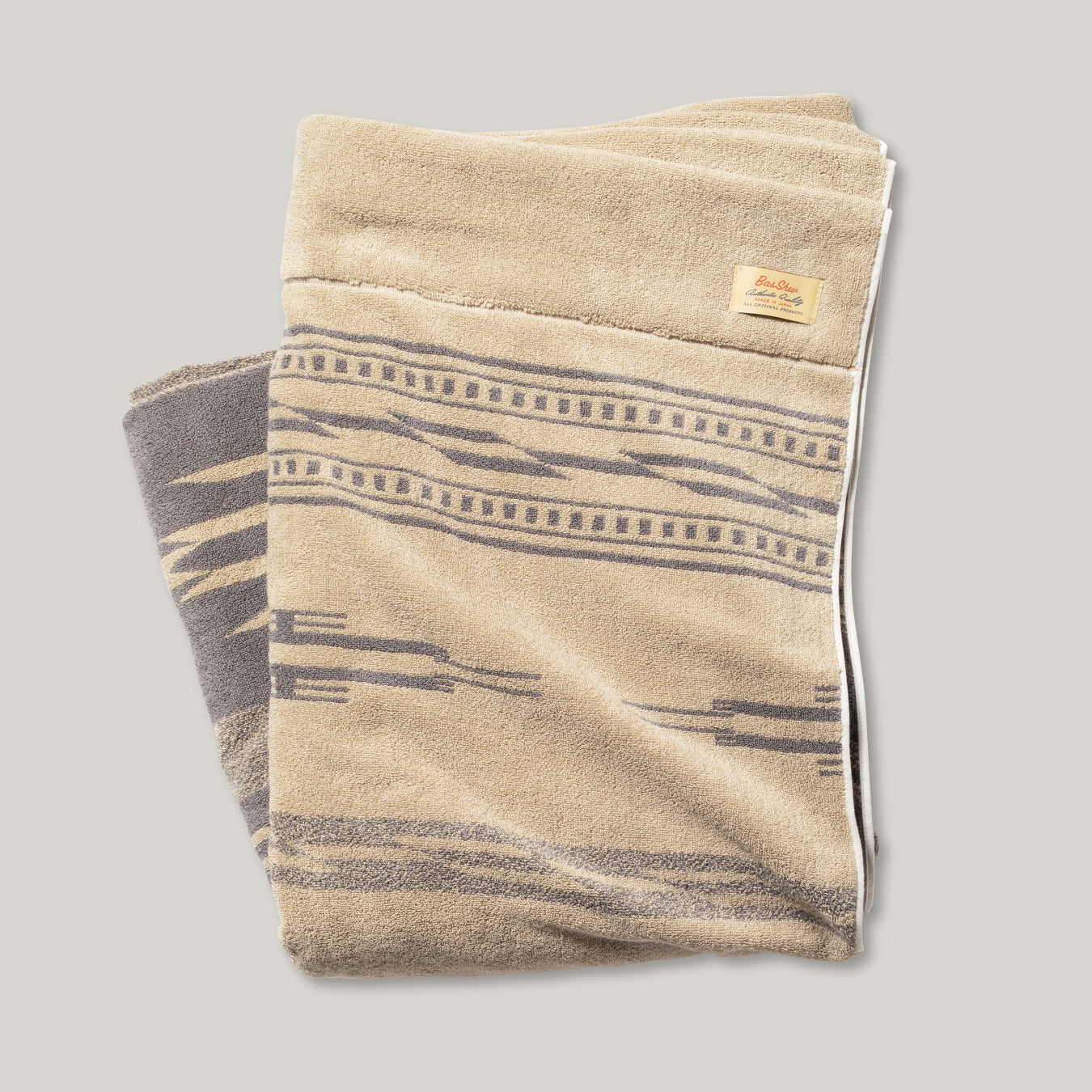 BASSHU COTTON PILE BLANKET LARGE - NATIVE MOTIF BEIGE